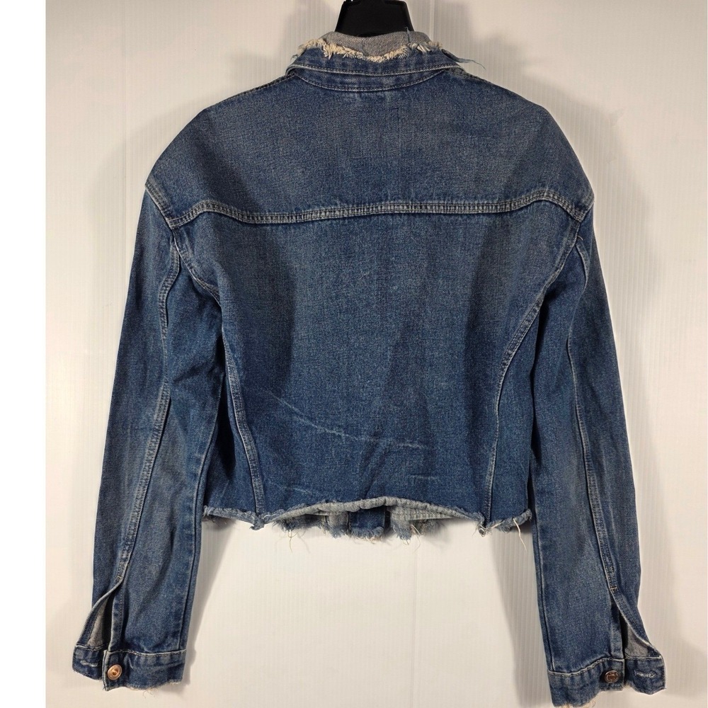 Zara Trafaluc Distressed Denim Jacket Medium Blue Raw Hem Trucker Womens Size M - Picture 4 of 8